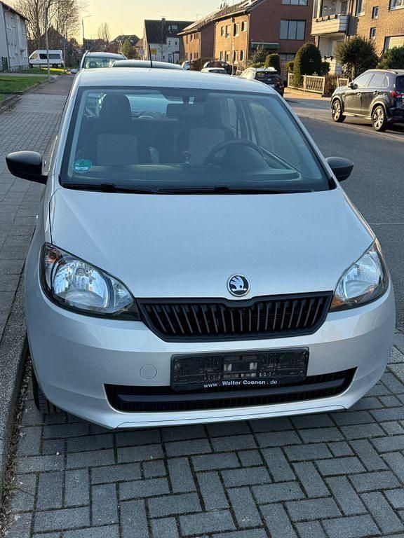 Gebraucht Skoda Citigo Easy 60 PS (44 kW) 2014 Silber Kleinwagen