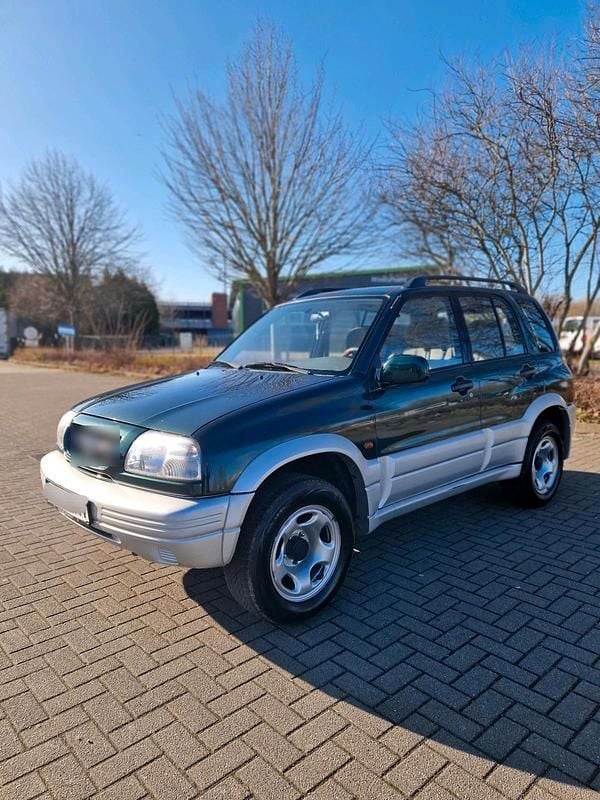 Gebraucht Suzuki Grand Vitara 144 PS (105 kW) 1999 Grün SUV