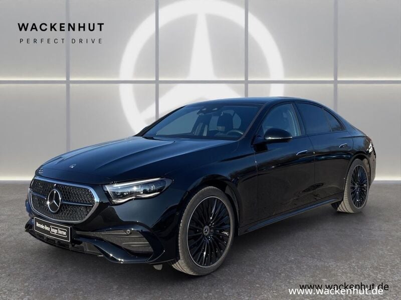 Schwarz Gebraucht 2023 Mercedes E220 AMG Limousine | 72.900 € - Bild 1/4