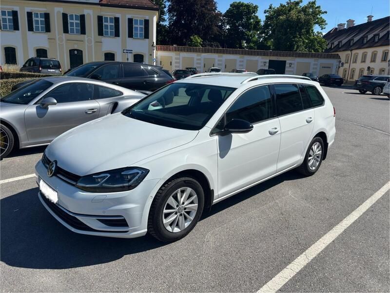 Weiß Gebraucht 2019 VW Golf VII IQ Drive Kombi | 16.500 € (Fairer Preis) - Bild 1/4