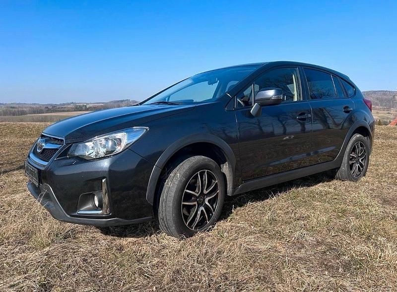 Schwarz Gebraucht 2015 Subaru XV SUV | 8.000 € (Guter Preis) - Bild 1/4