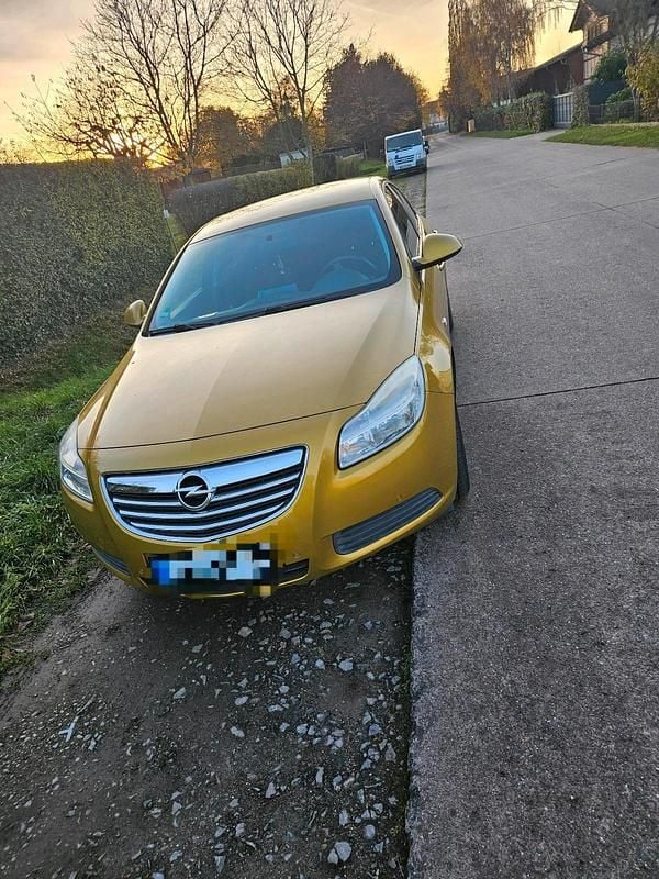 Gebraucht Opel Insignia 116 PS (85 kW) 2009 Limousine