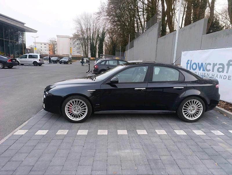Gebraucht Alfa Romeo 159 200 PS (147 kW) 2007 Schwarz Limousine