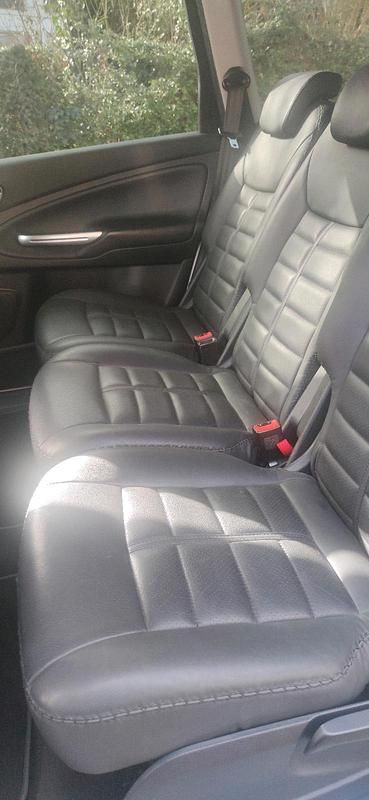 Gebraucht Ford S-MAX S 175 PS (128 kW) 2009 Weiß Van / Kleinbus