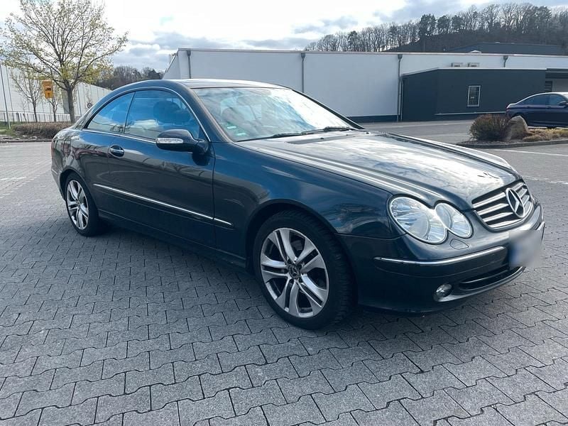 Gebraucht Mercedes CLK320 231 PS (169 kW) 2003 Blau Coupé