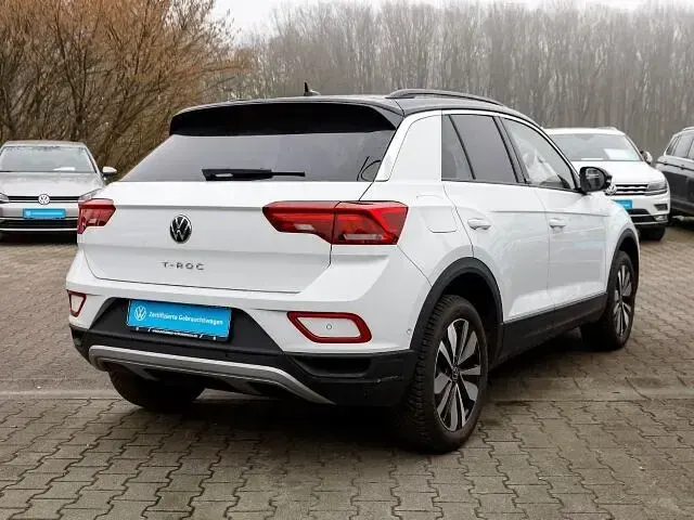 Gebraucht VW T-Roc Move 150 PS (110 kW) 2023 Weiß SUV