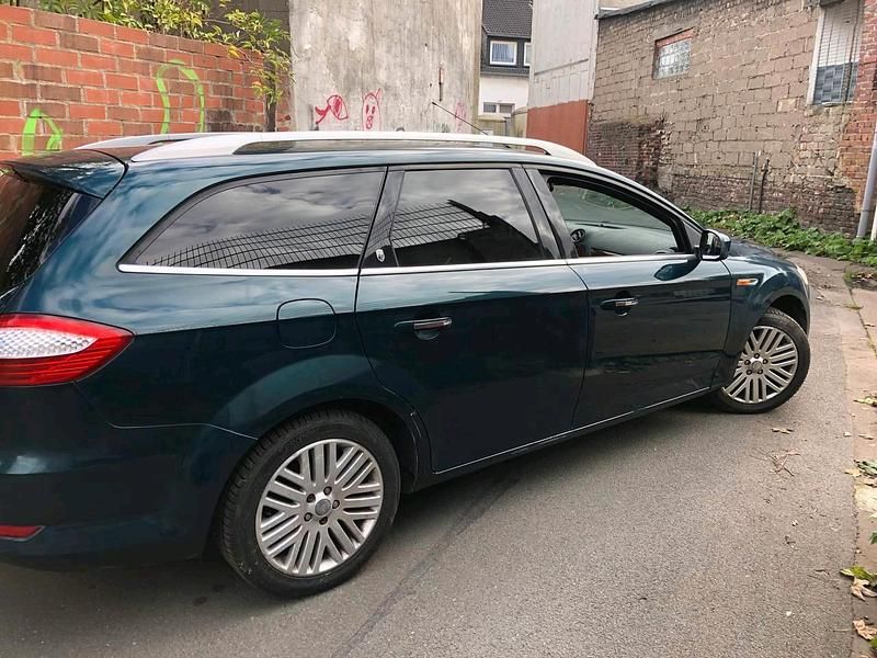 Grün Gebraucht 2007 Ford Mondeo Kombi | 2.500 € (Teuer) - Bild 1/4