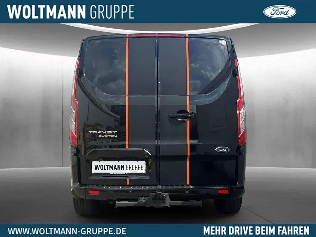 Gebraucht Ford Transit Custom Sport 185 PS (136 kW) 2021 Obsidianschwarz metallic Limousine
