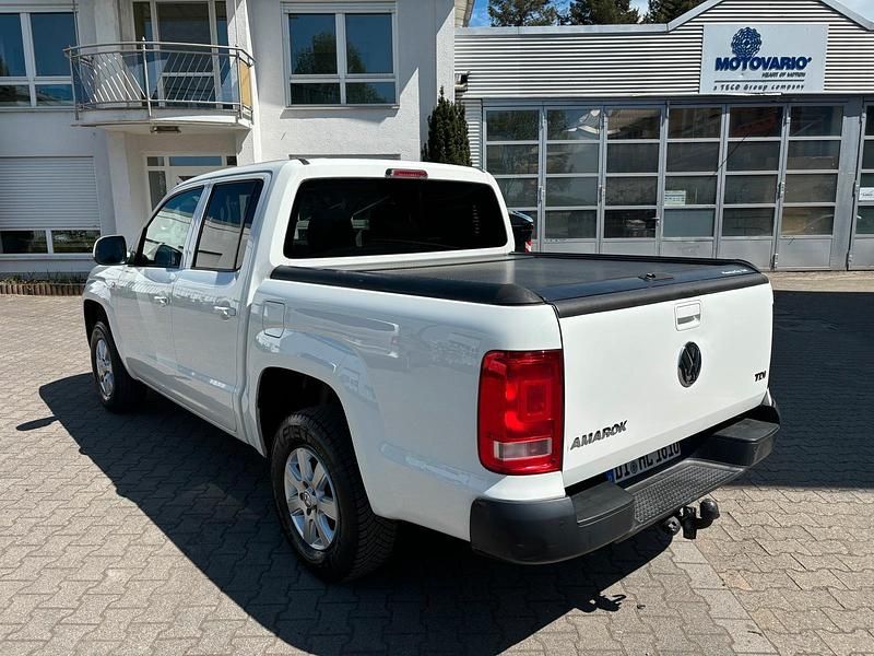 Używany VW Amarok 140 KM (102 kW) 2011 Biały Pickup
