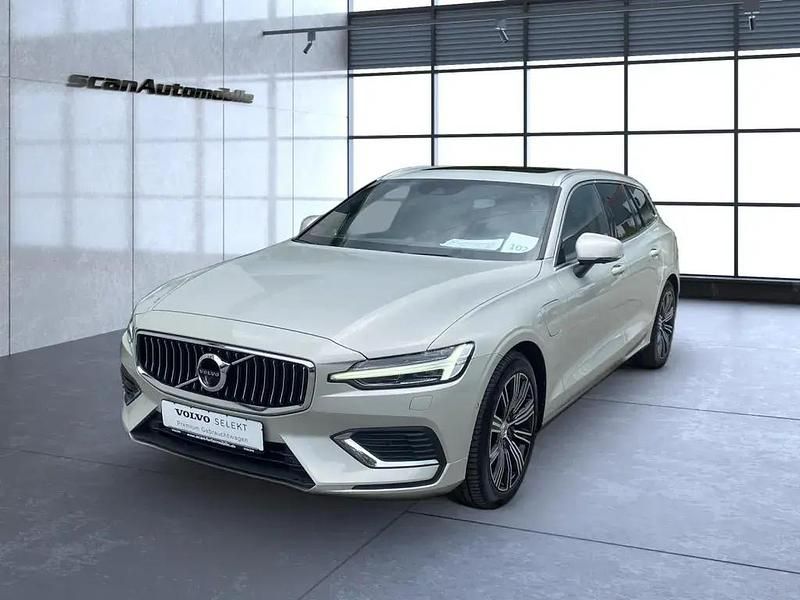Andere Gebraucht 2022 Volvo V60 Plus Kombi | 37.990 € (Teuer) - Bild 1/4