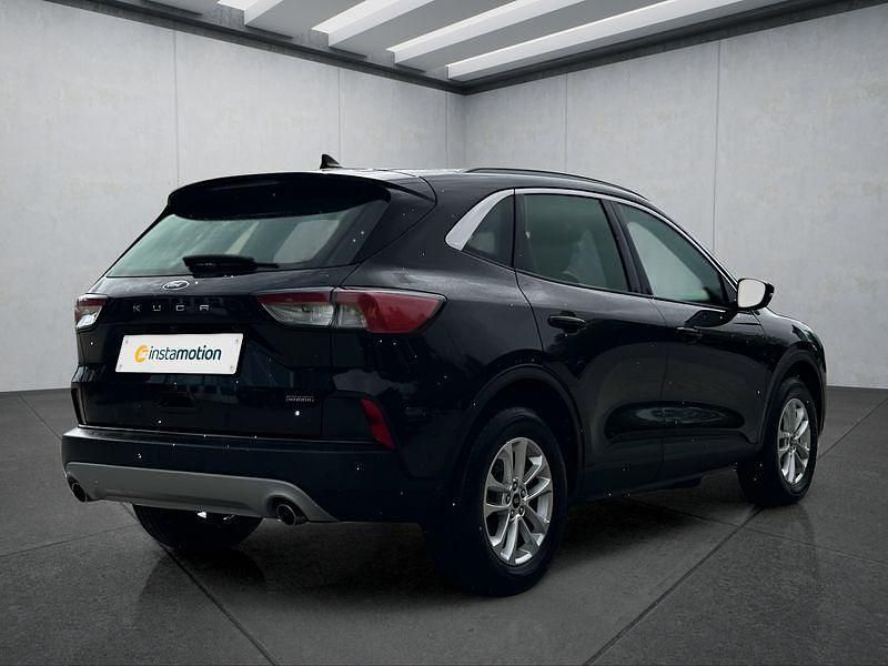 Gebraucht Ford Kuga 224 PS (164 kW) 2022 Schwarz SUV