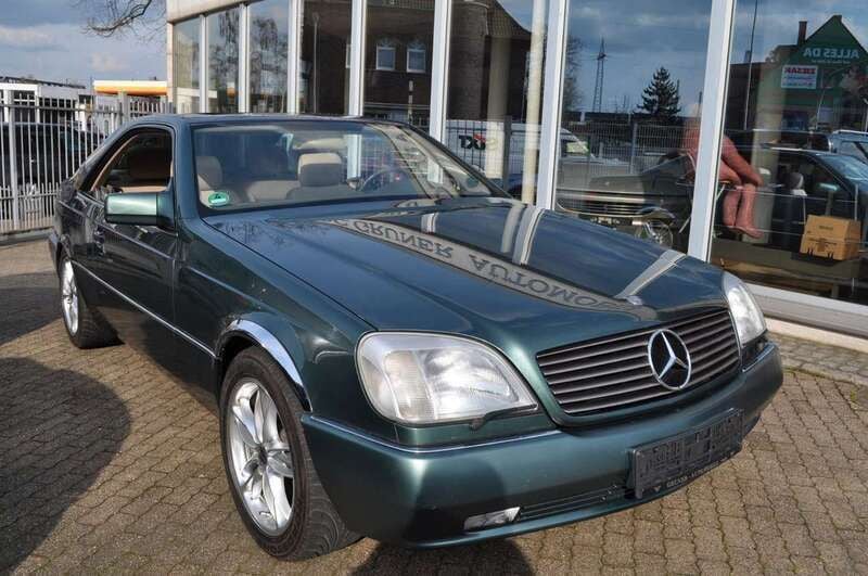 Zypressengrünmetallic (metallic) Gebraucht 1994 Mercedes CL420 Coupé | 16.950 € - Bild 1/4