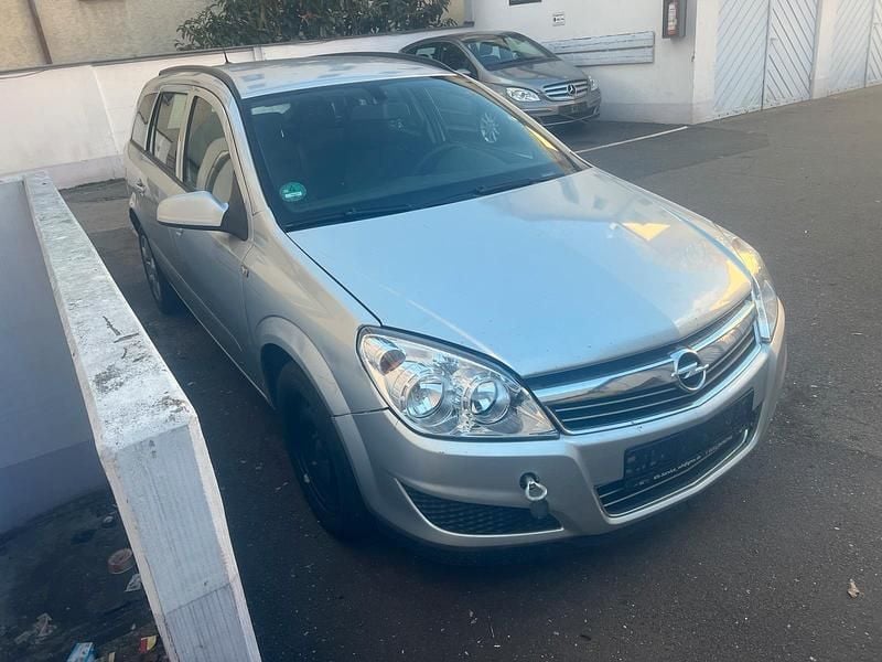 Gebraucht Opel Astra 2007 Silber Kombi