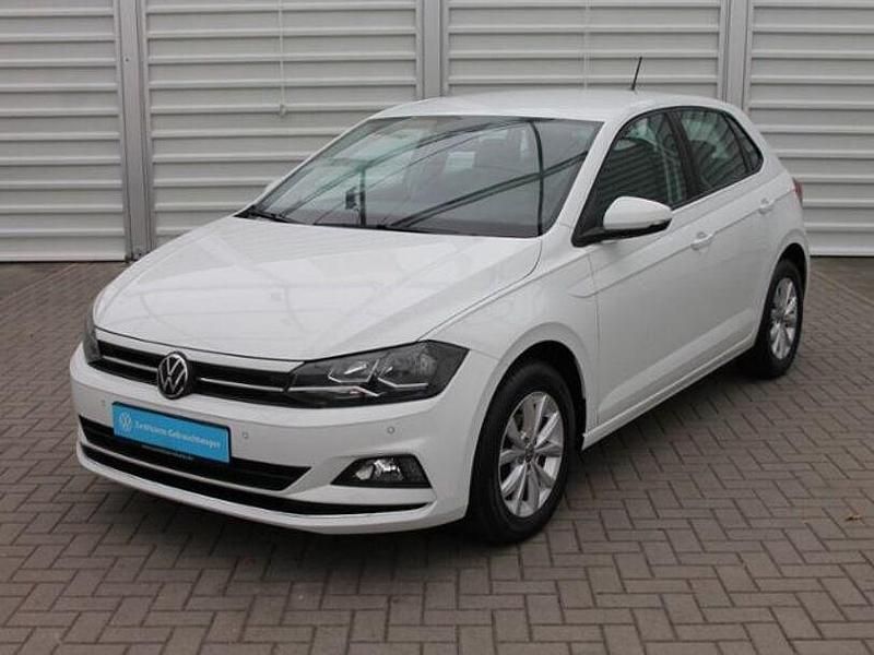 Gebraucht VW Polo Highline 95 PS (69 kW) 2021 Weiß Kleinwagen