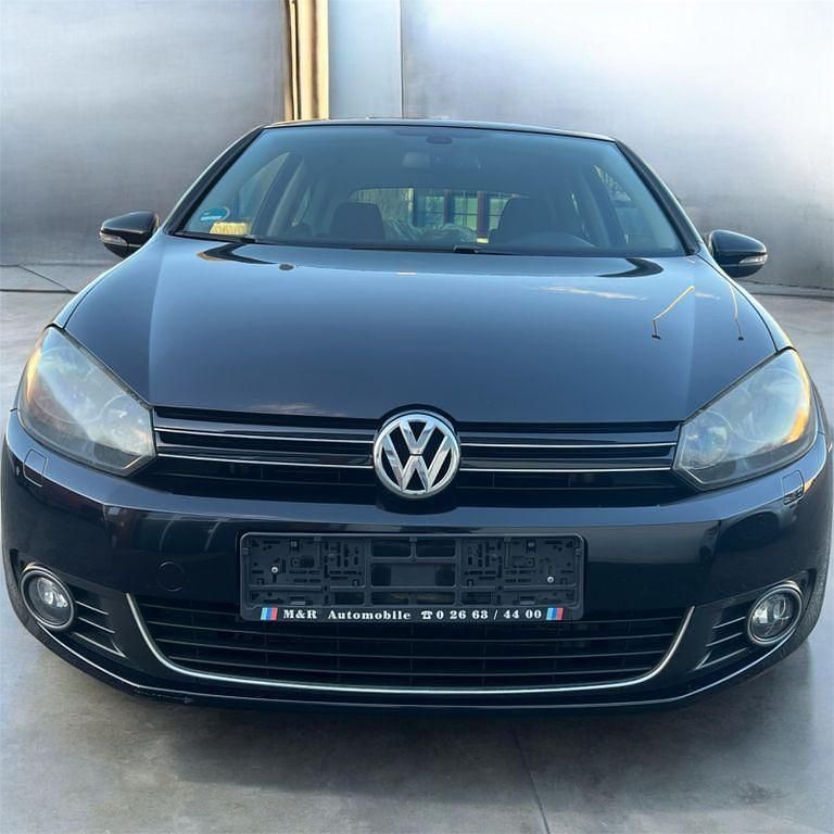 Gebraucht VW Golf VI Style 105 PS (77 kW) 2011 Schwarz Kleinwagen