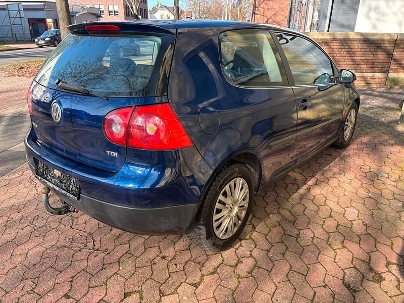 Gebraucht VW Golf V 101 PS (74 kW) 2006 Blau Kleinwagen