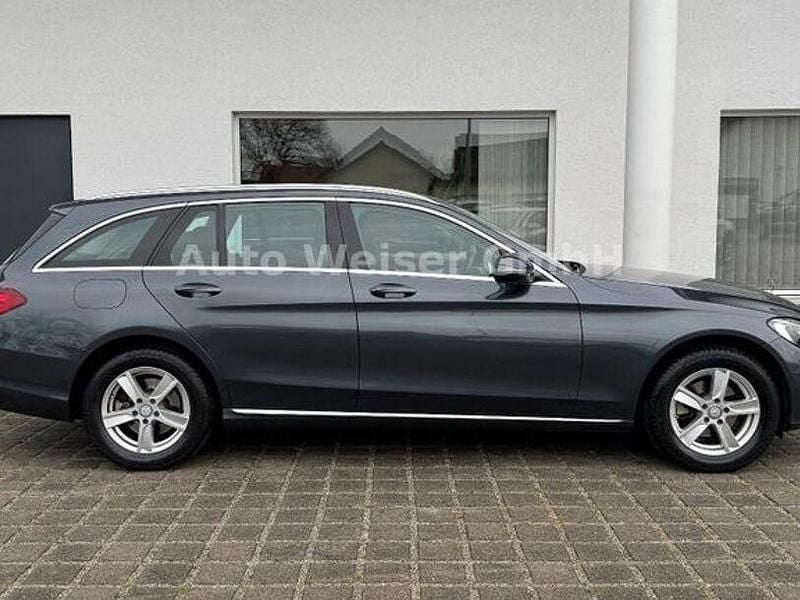 Gebraucht Mercedes C180 Avantgarde 156 PS (114 kW) 2015 Andere Limousine