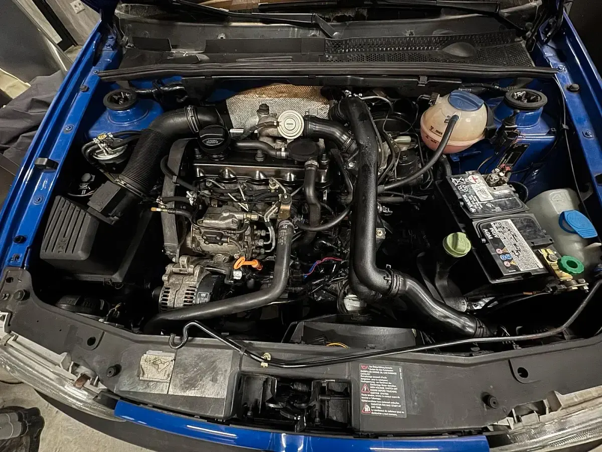 Gebraucht VW Golf Cabriolet 110 PS (80 kW) 1997 Blau Cabrio