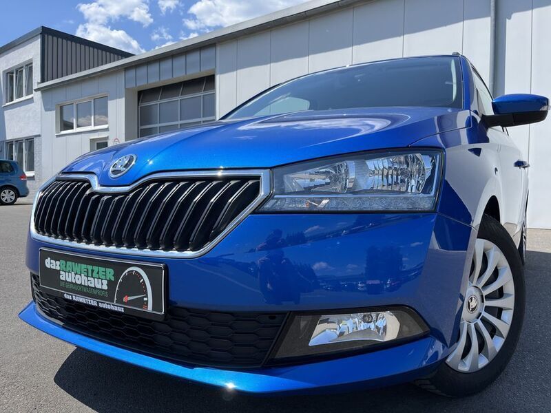 Blau Gebraucht 2022 Skoda Fabia Ambition Kombi | 15.860 € (Guter Preis) - Bild 1/4