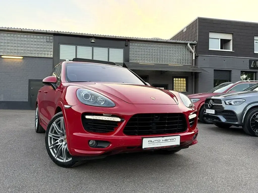 Gebraucht Porsche Cayenne GTS Sport 420 PS (308 kW) 2013 Karminrot SUV