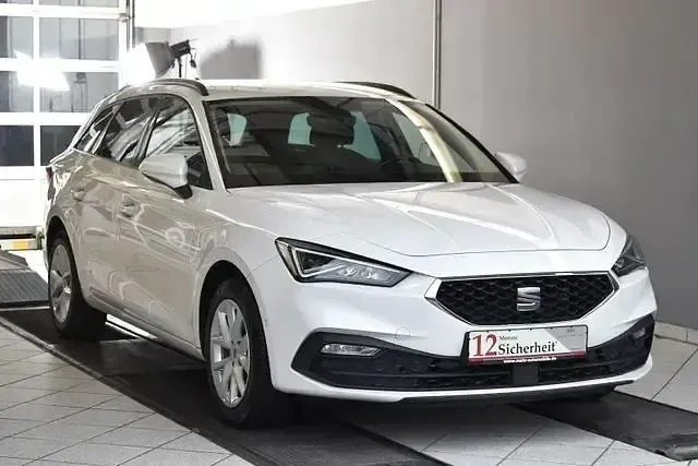 Gebraucht Seat Leon Style 150 PS (110 kW) 2021 Weiß Kombi