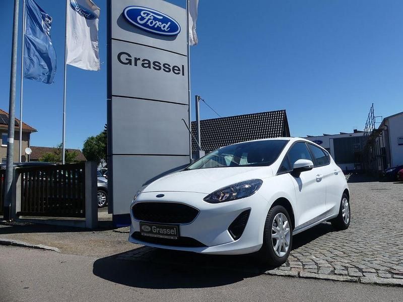 Weiß Gebraucht 2021 Ford Fiesta Cool & Connect Kleinwagen | 13.800 € (Fairer Preis) - Bild 1/4
