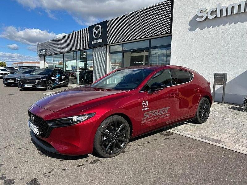 Gebraucht Mazda 3 140 PS (102 kW) 2025 Rot Limousine