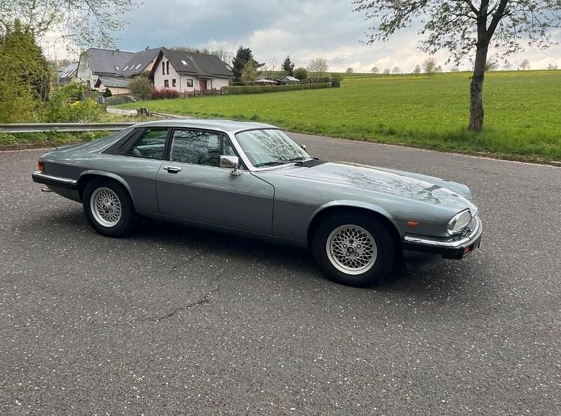 Blau Gebraucht 1989 Jaguar XJS Coupé | 16.500 € - Bild 1/4