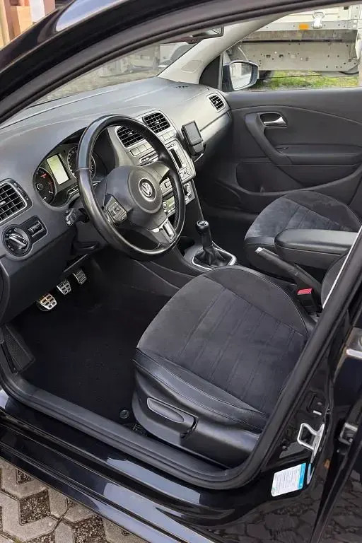 Gebraucht VW Polo Highline 105 PS (77 kW) 2010 Schwarz Kleinwagen