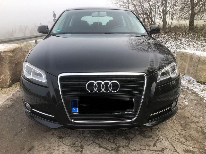 Schwarz Gebraucht 2011 Audi A3 Ambition | 3.500 € (Superpreis) - Bild 1/4