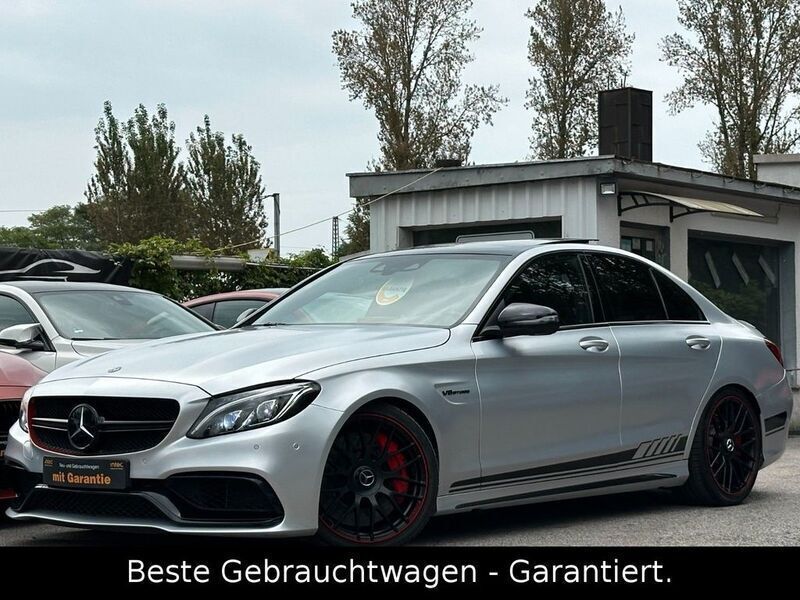 Silber Gebraucht 2015 Mercedes C63 AMG AMG Limousine | 49.900 € (Teuer) - Bild 1/4