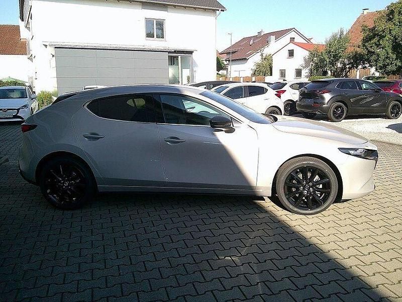 Gebraucht Mazda 3 140 PS (102 kW) 2025 Braun Limousine