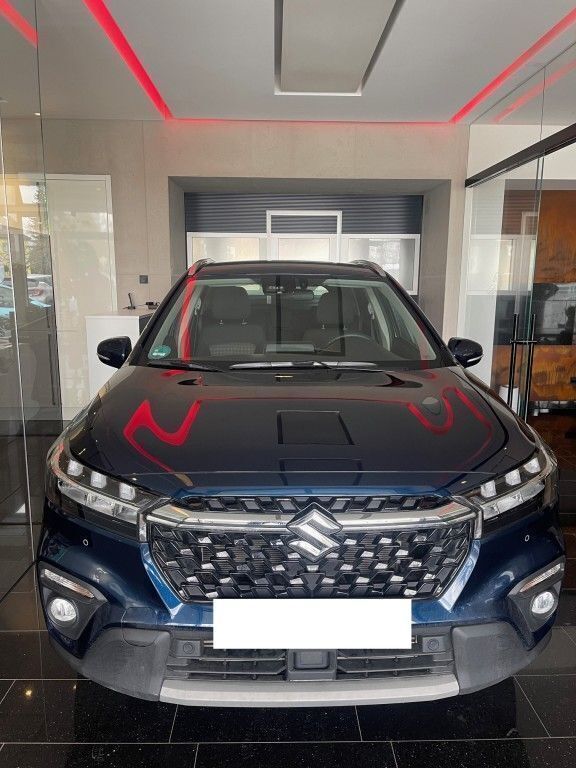 Blau Gebraucht 2023 Suzuki SX4 S-Cross Comfort SUV | 20.800 € (Fairer Preis) - Bild 1/4