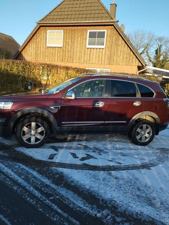 Gebraucht Chevrolet Captiva LTZ 184 PS (135 kW) 2012 Rot SUV
