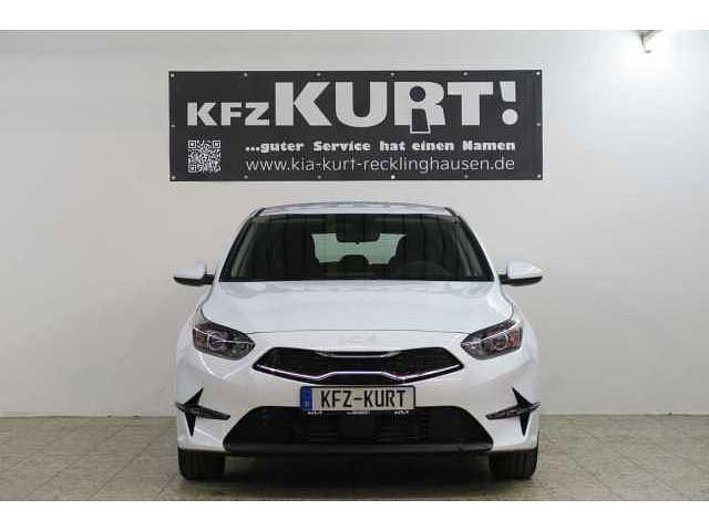 Neu Kia Ceed 140 PS (102 kW) 2025 Kleinwagen