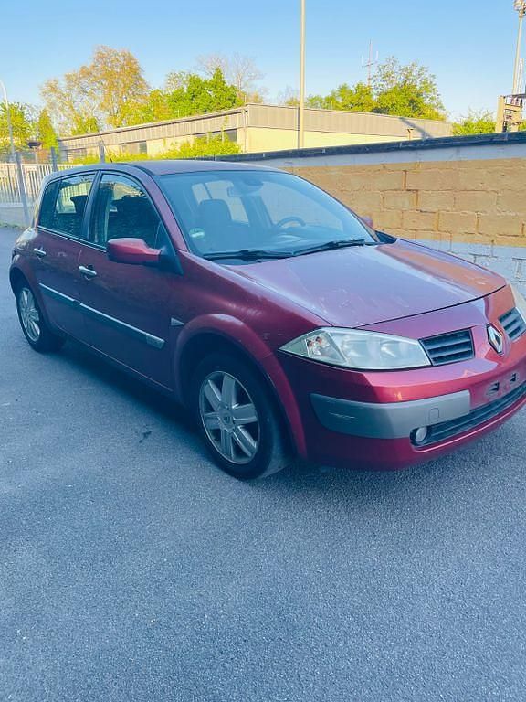 Gebraucht 2005 Renault Mégane II Dynamique Limousine | 700 € (Superpreis) - Bild 1/4