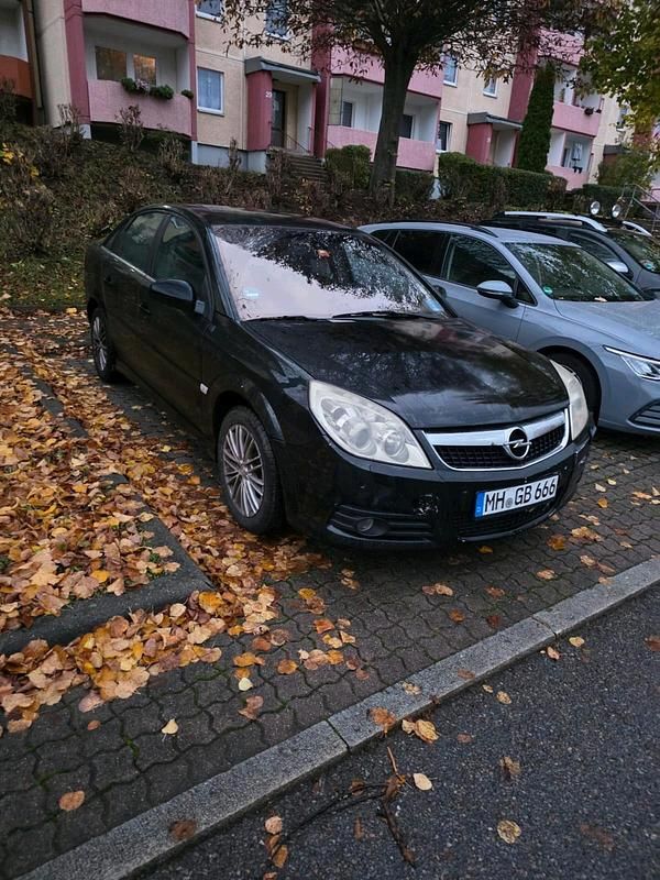 Schwarz Gebraucht 2007 Opel Vectra Limousine | 1.200 € (Guter Preis) - Bild 1/4