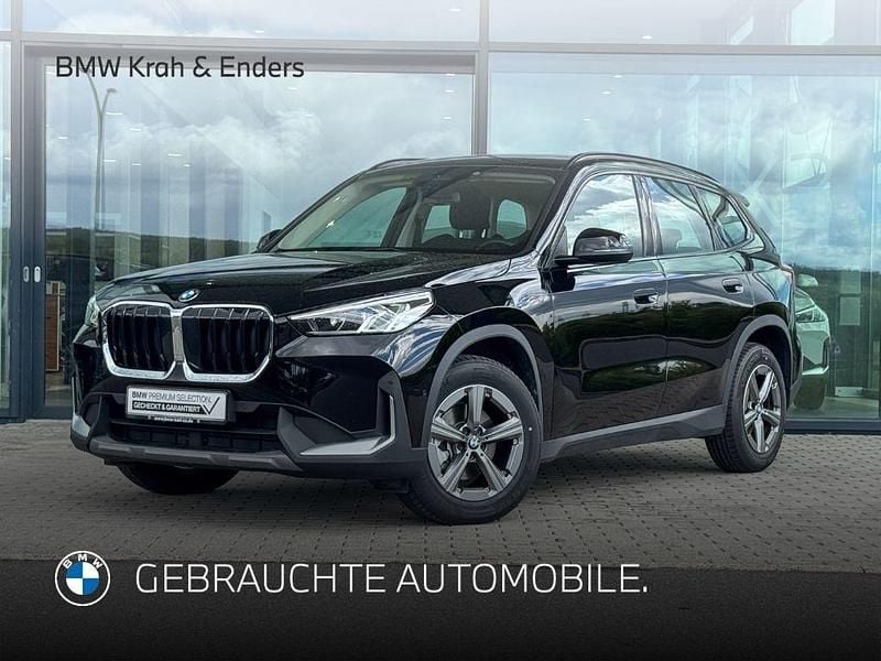 Schwarz Gebraucht 2024 BMW X1 Performance SUV | 35.550 € (Superpreis) - Bild 1/4