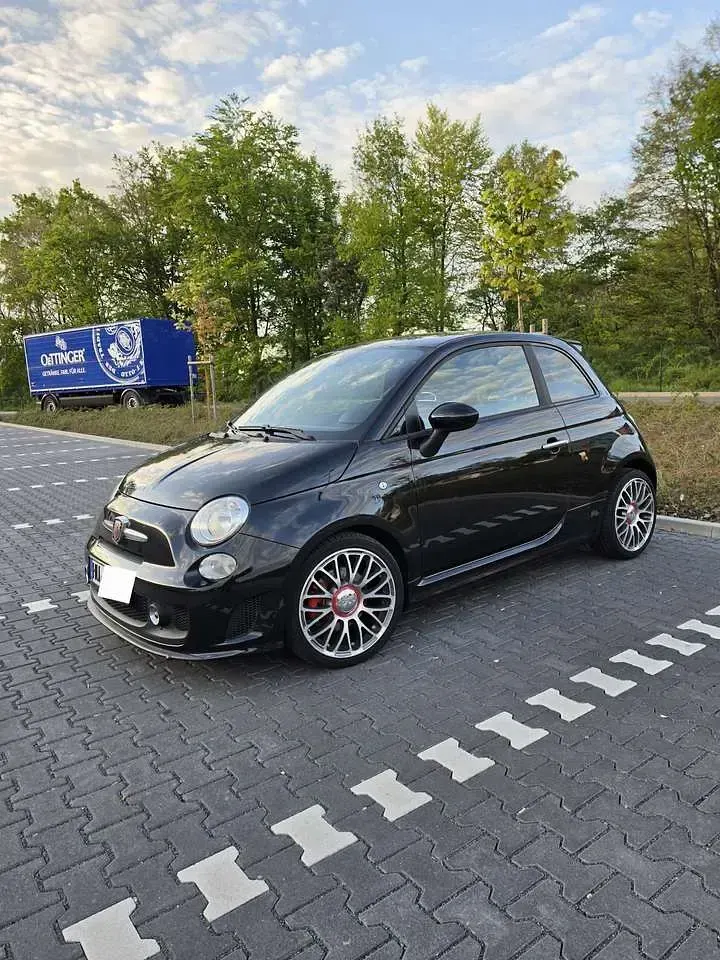 Second-hand Abarth 500 135 CP (99 kW) 2014 Negru Hatchback