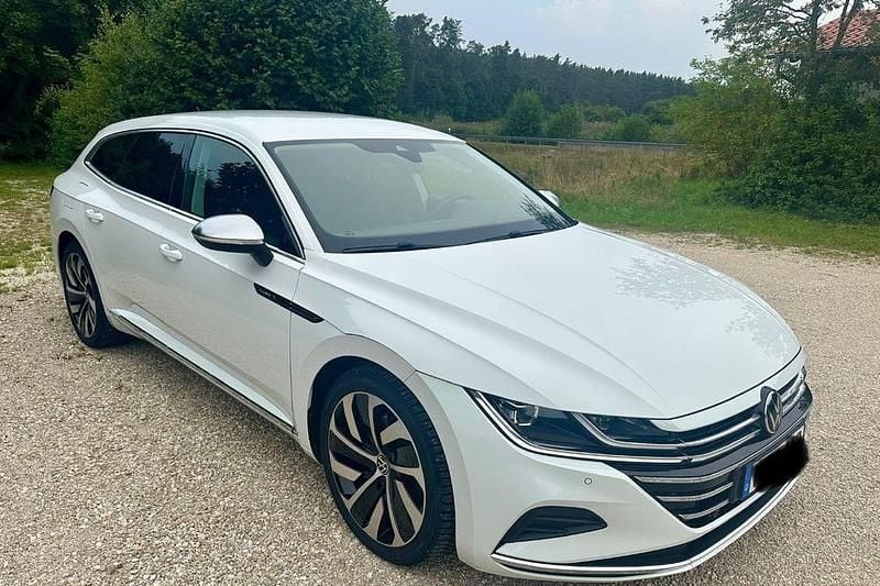 Weiß Gebraucht 2021 VW Arteon Elegance Limousine | 29.200 € (Guter Preis) - Bild 1/4