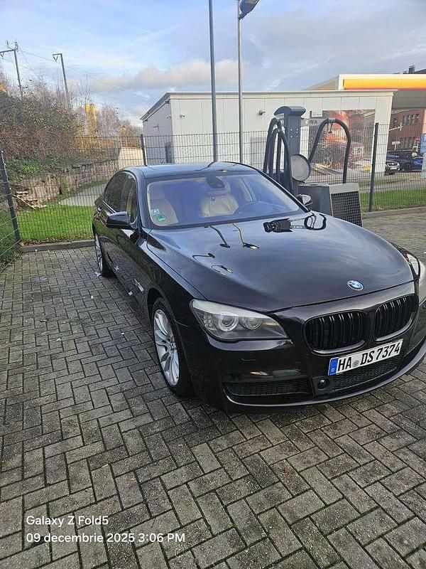 Gebraucht BMW 740 306 PS (225 kW) 2010 Limousine