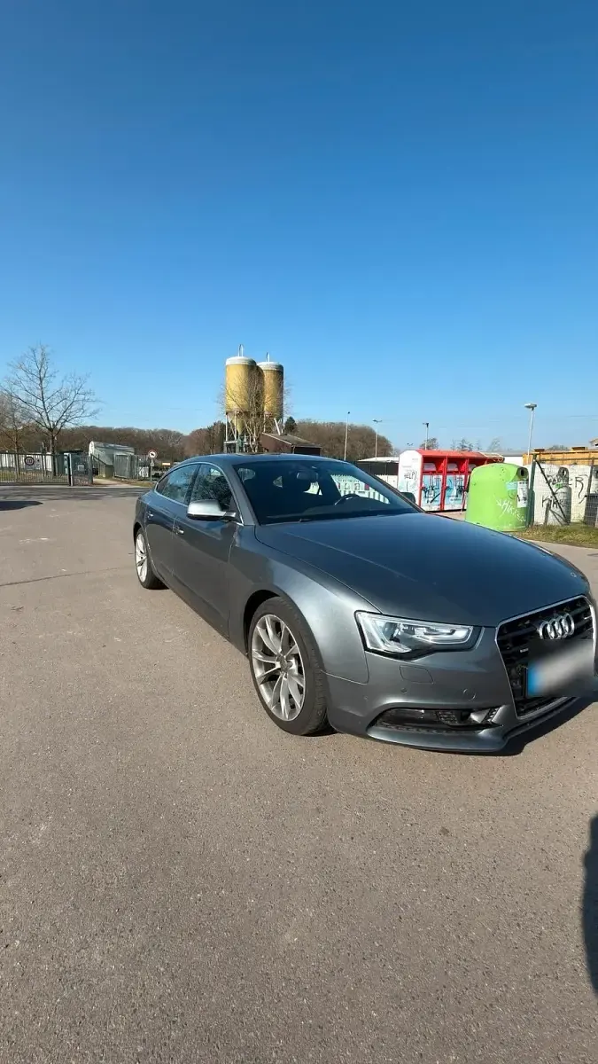 Gebraucht Audi A5 Design 190 PS (139 kW) 2014 Grau Coupé