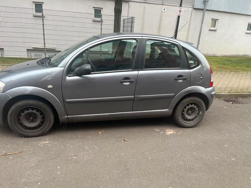 Gebraucht Citroën C3 75 PS (55 kW) 2009 Andere farben Kleinwagen