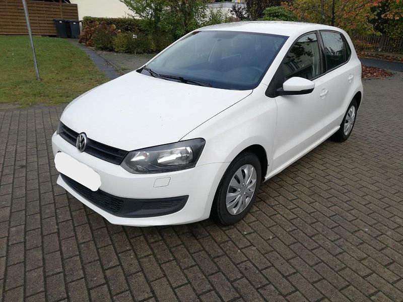 Weiß Gebraucht 2014 VW Polo S Kleinwagen | 3.999 € (Fairer Preis) - Bild 1/4