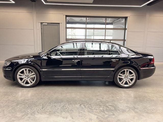 Gebraucht VW Phaeton 335 PS (246 kW) 2012 Deep black Limousine
