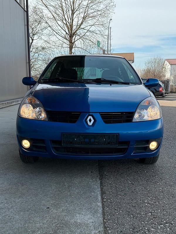 Gebraucht Renault Clio II 58 PS (42 kW) 2007 Blau Kleinwagen