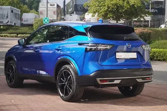 Neu Nissan Qashqai Tekna 158 PS (116 kW) 2026 Blau SUV