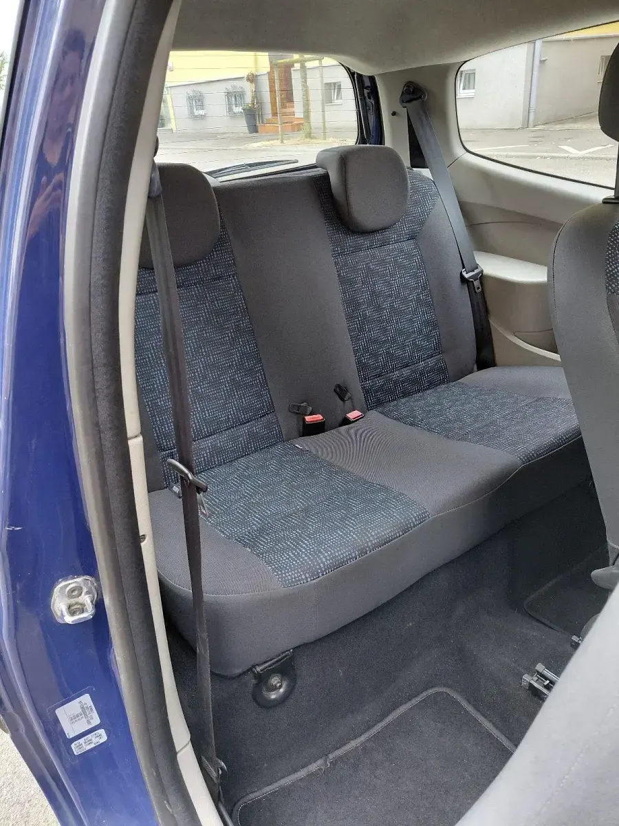 Gebraucht Renault Twingo 58 PS (42 kW) 2008 Blau Kleinwagen