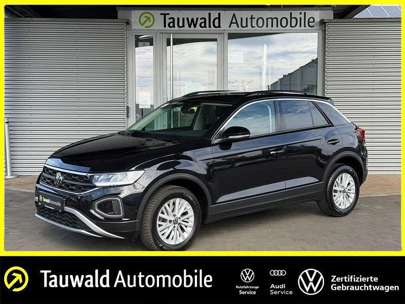 Schwarz Gebraucht 2024 VW T-Roc Life SUV | 21.430 € (Superpreis) - Bild 1/4