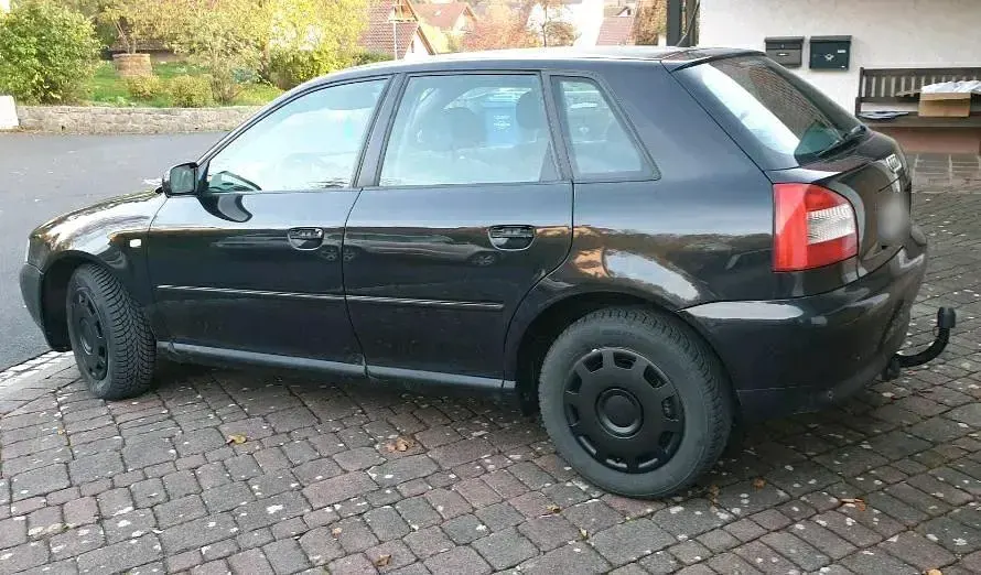 Brugt Audi A3 101 HK (74 kW) 2002 Sort Hatchback
